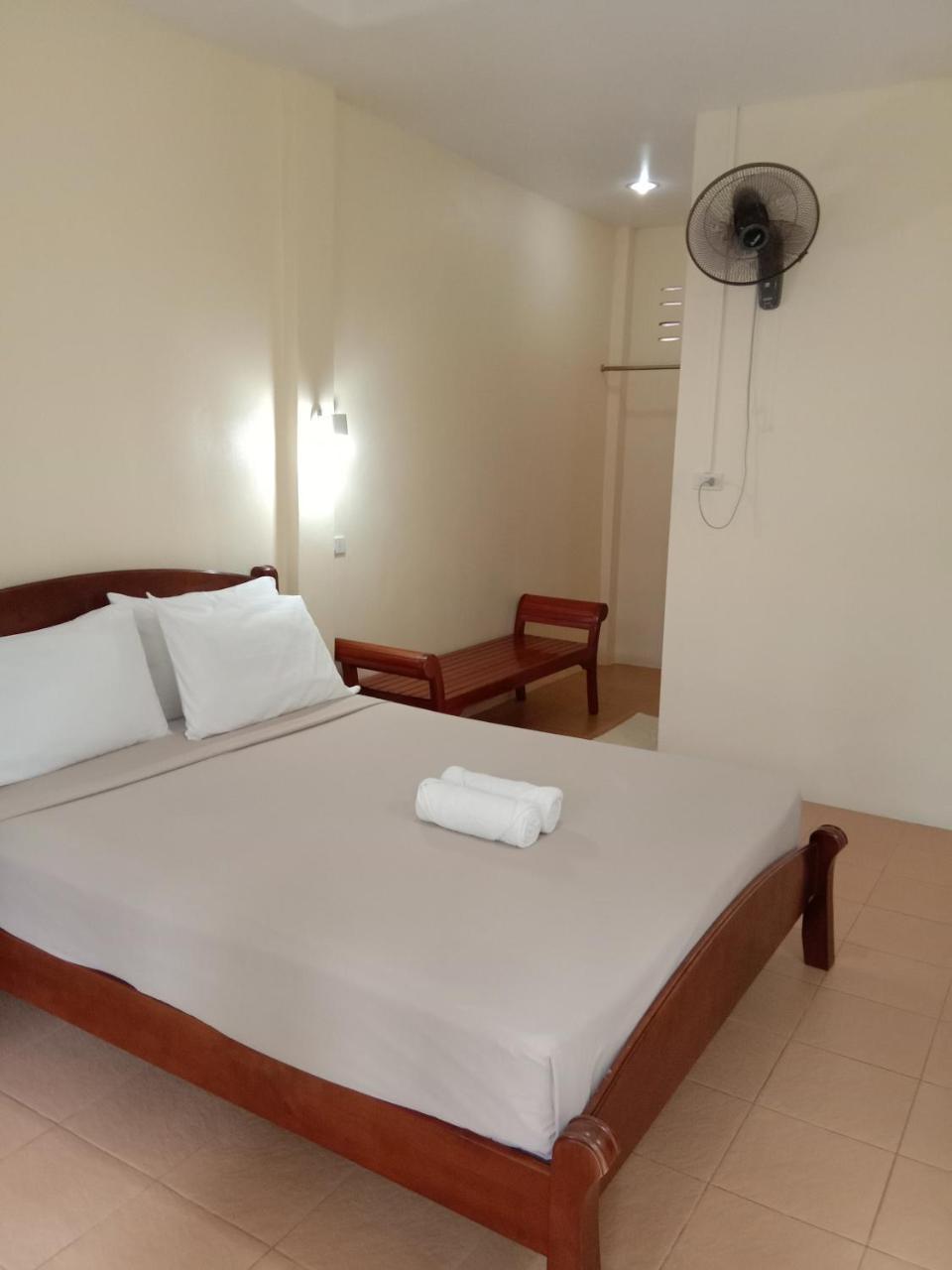 Prik Thai Resort Tau-sziget Kültér fotó