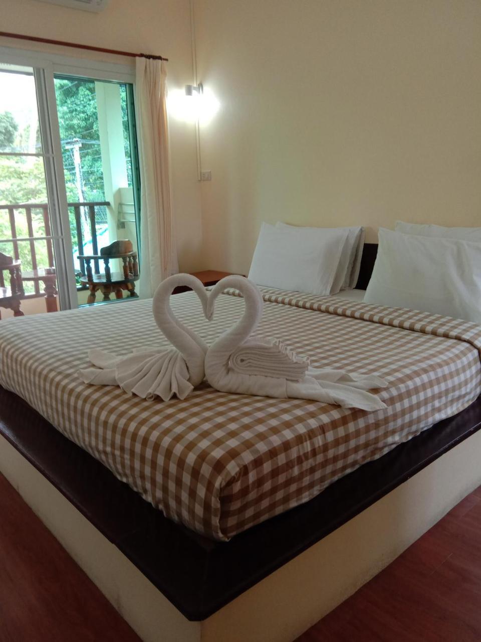 Prik Thai Resort Tau-sziget Kültér fotó